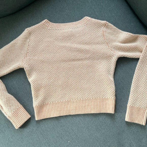 Club Monaco Light Pink Preppy Cropped Cashmere sweater - Picture 7 of 7